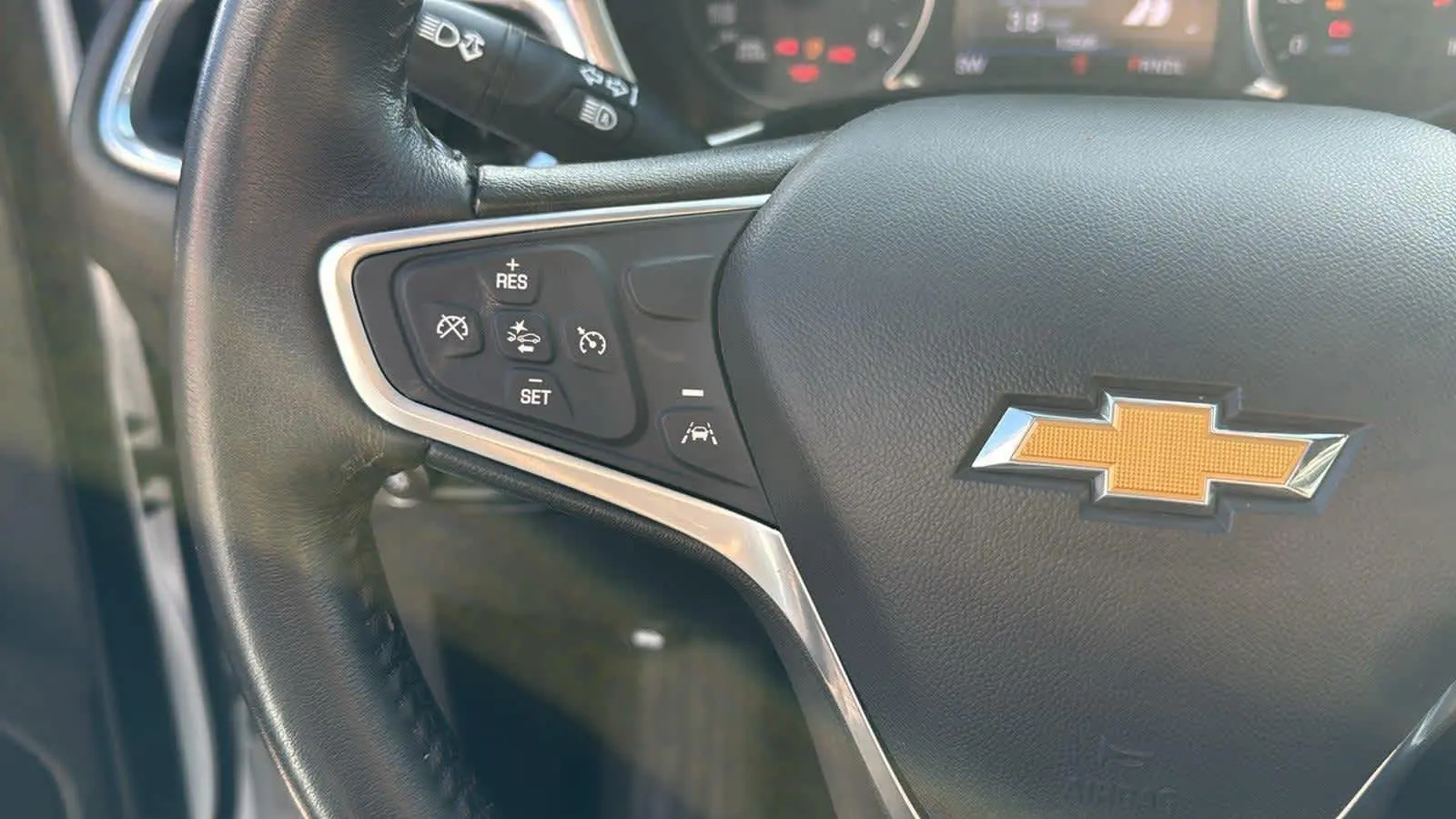 2022 Chevrolet Equinox LT photo 11