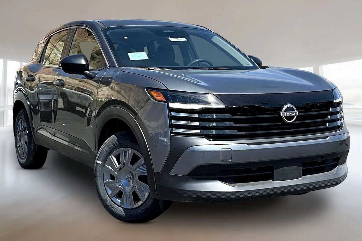 2026 Nissan KICKS S