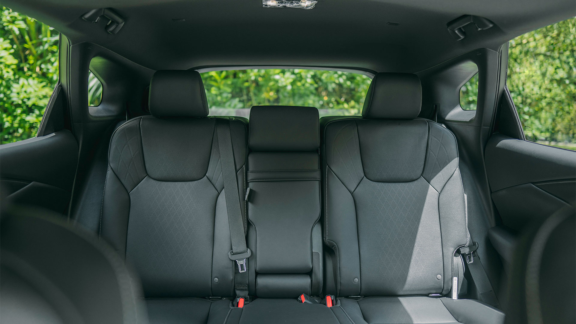 2025 Lexus RX 350 Seating