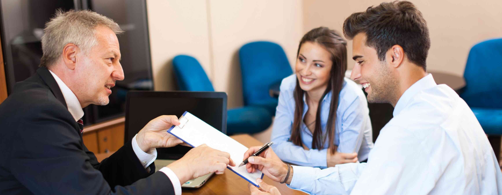 How to Lease a Car near Huntsville, AL