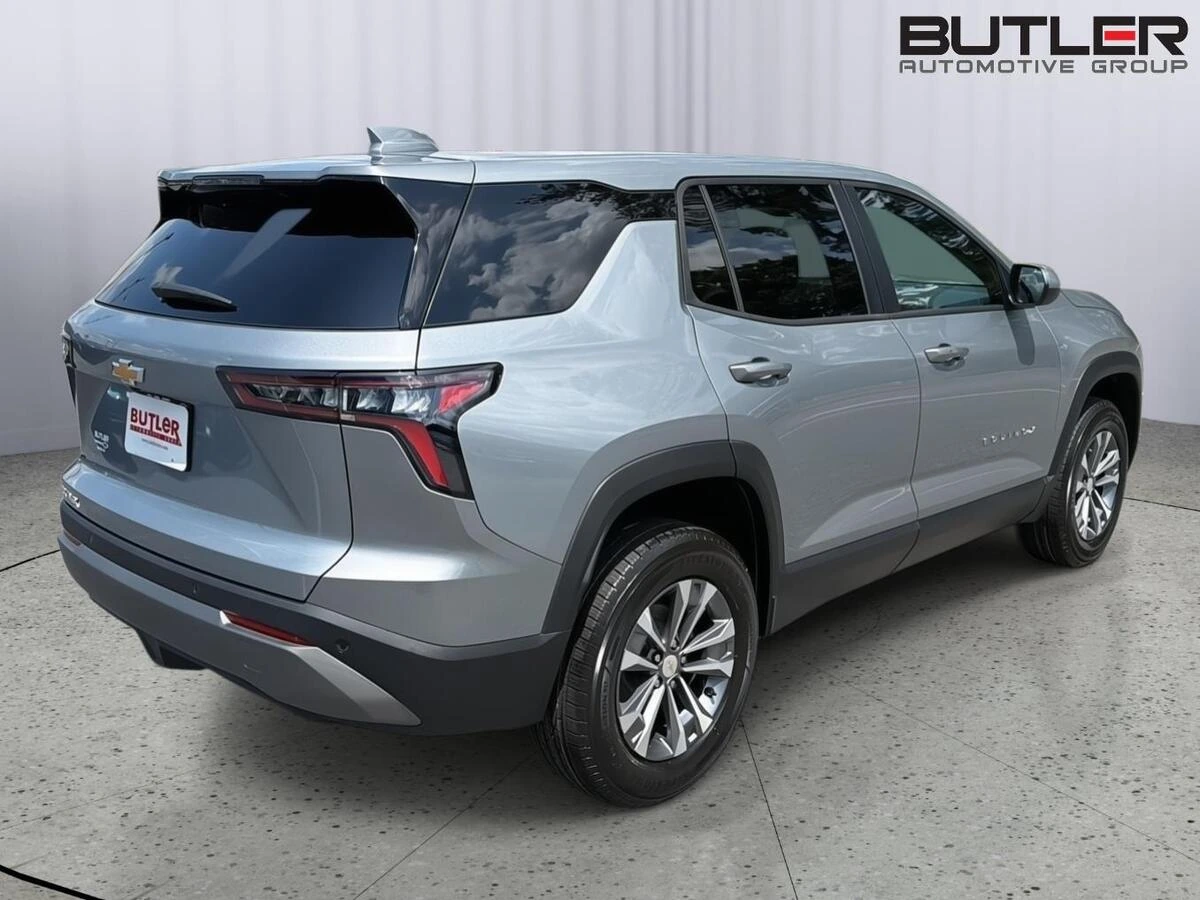 2026 Chevrolet Equinox LT - Photo 6