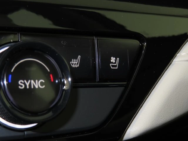 2026 Honda Accord Hybrid Touring - Photo 17