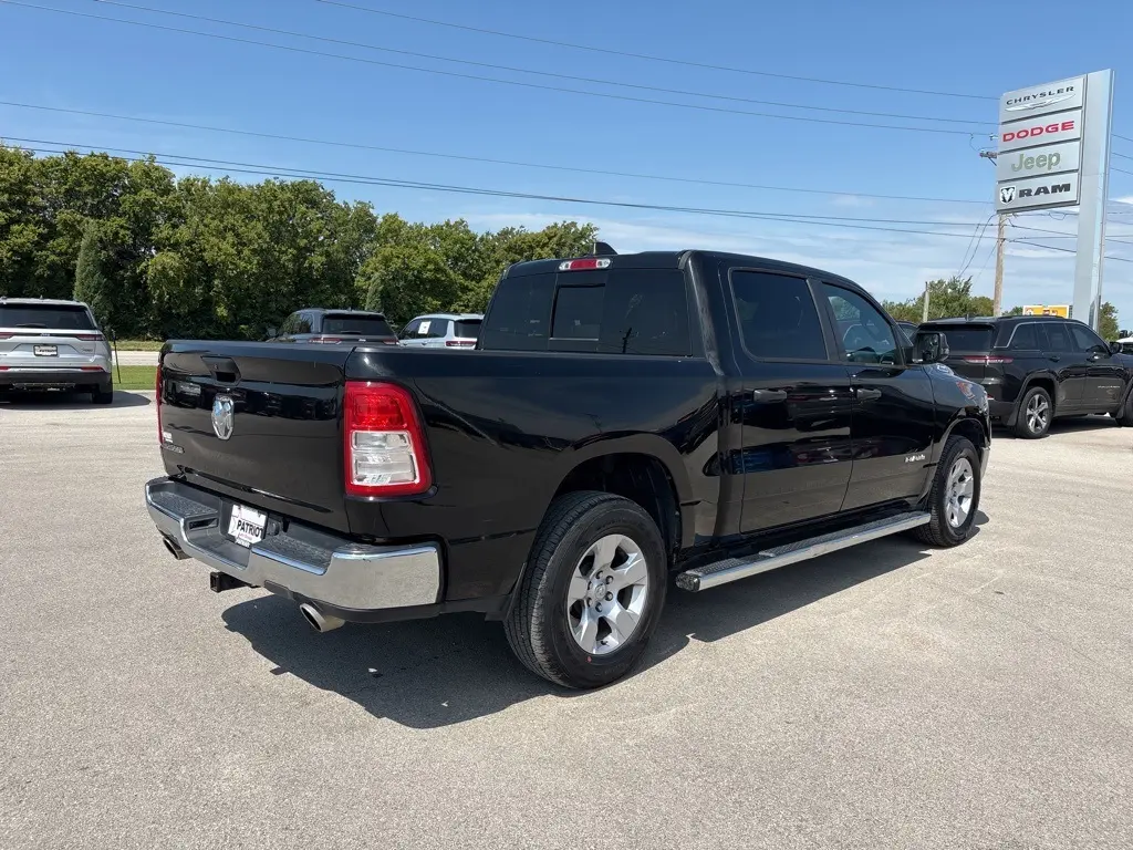 2023 Ram 1500 Big Horn Lone Star photo 3