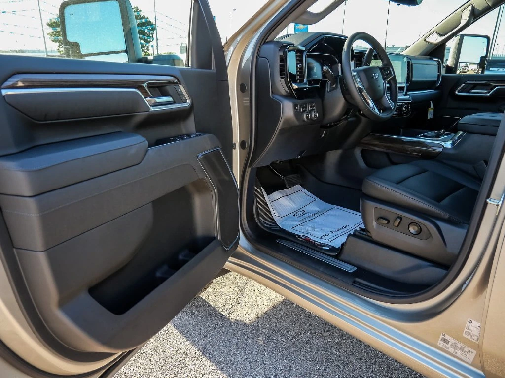 2026 Chevrolet Silverado 2500 HD LT - Photo 36