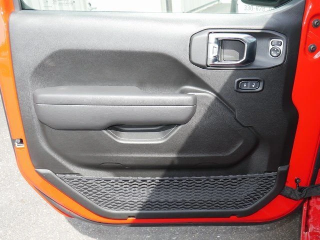 2025 Jeep Wrangler 4-Door Sport S - Photo 13