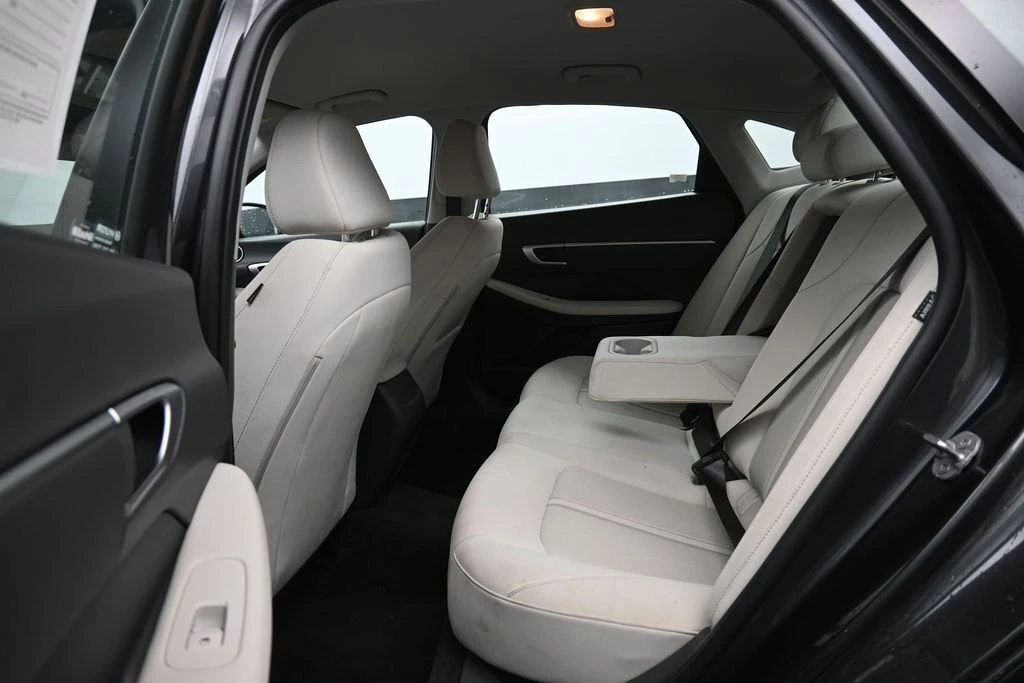 2025 Hyundai Sonata SEL - Photo 25