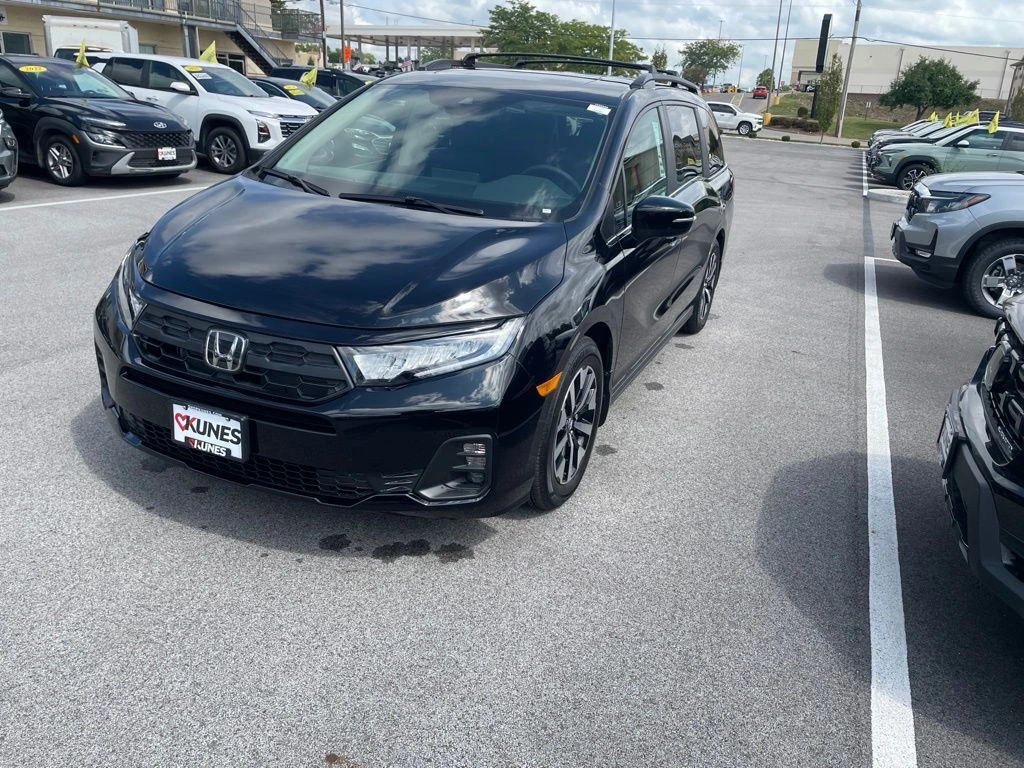 2026 Honda Odyssey EX-L - Photo 9