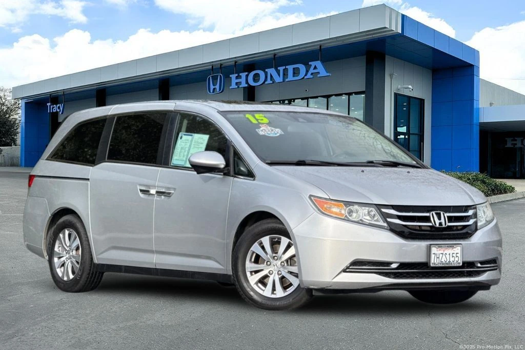 Used 2015 Honda Odyssey EX-L with VIN 5FNRL5H69FB025221 for sale in Tracy, CA