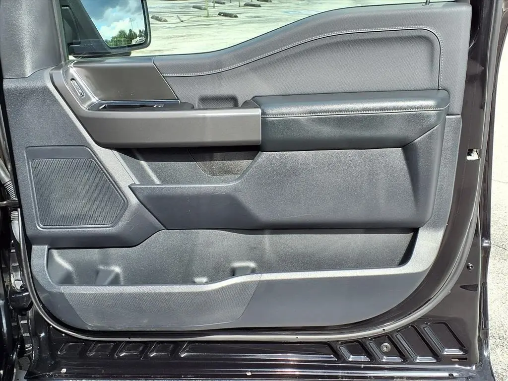 2024 Ford F-150 XLT photo 14