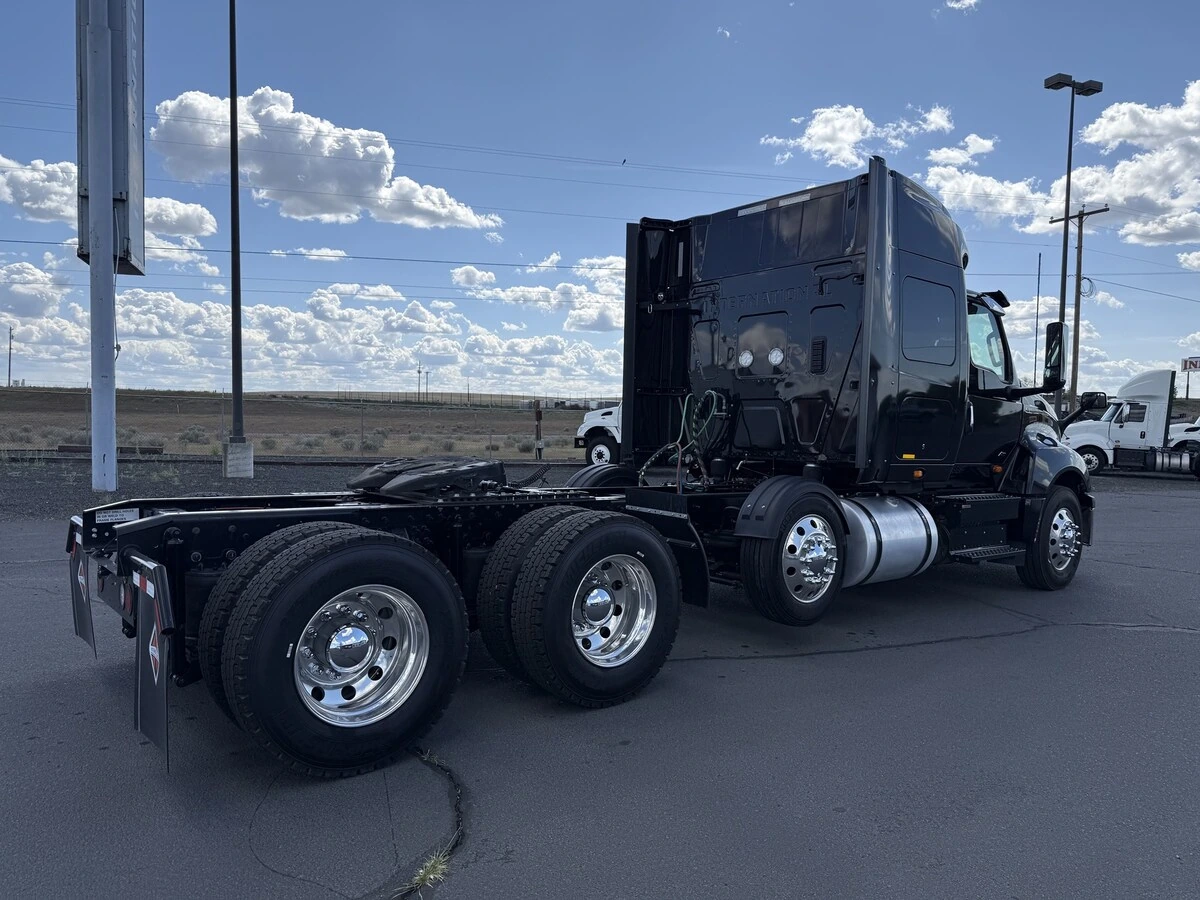 2024 International LT — photo 5