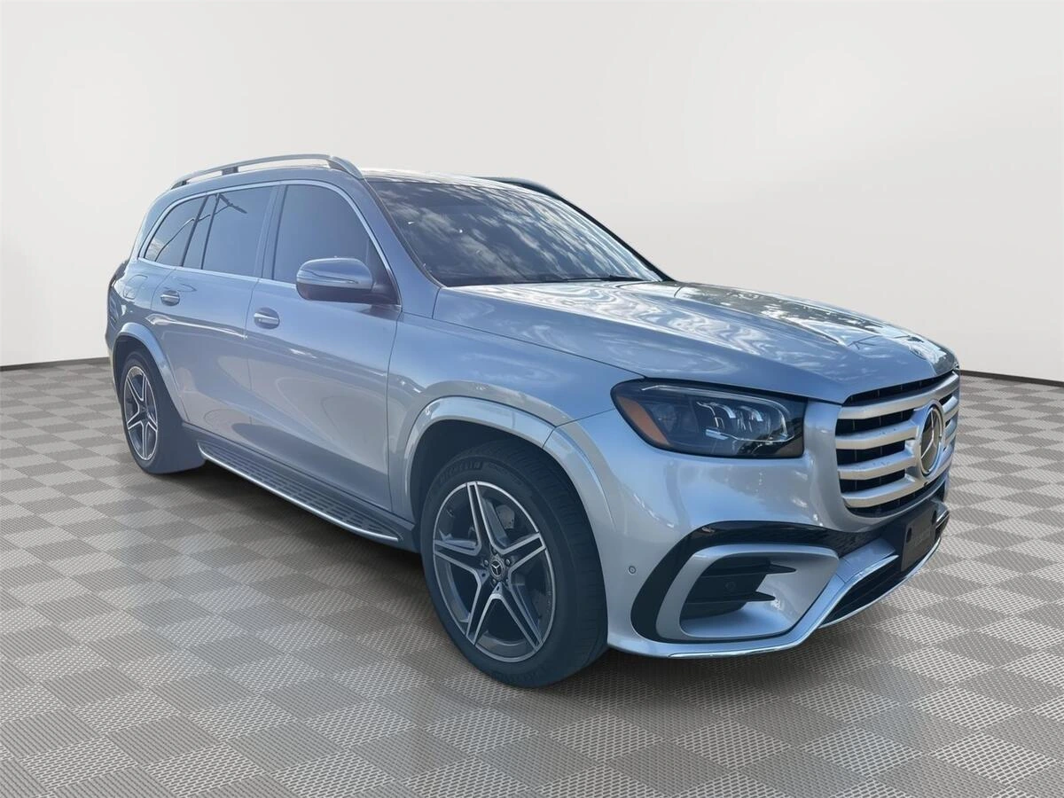 2025 Mercedes-Benz GLS
