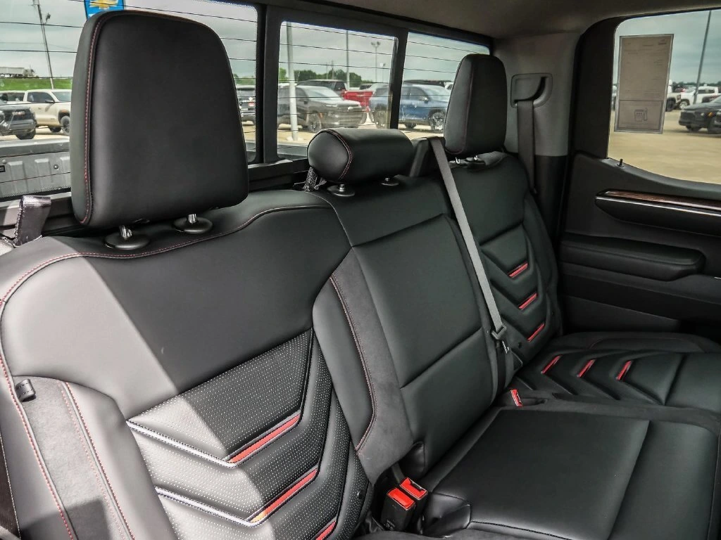 2025 Chevrolet Silverado 1500 RST - Photo 35