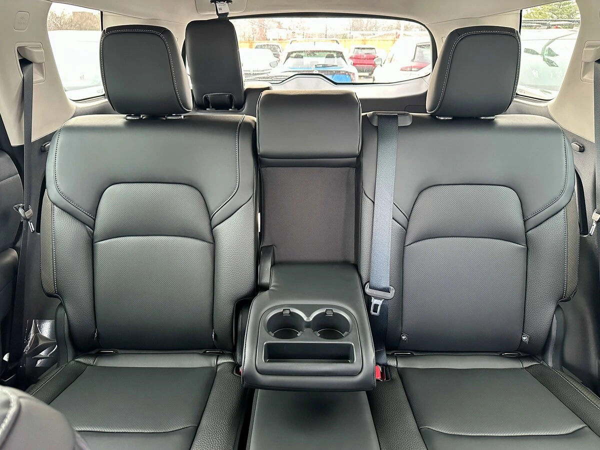 2026 Nissan Pathfinder SL - Photo 31