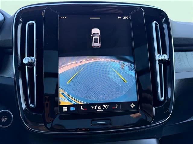 2023 Volvo - image 21