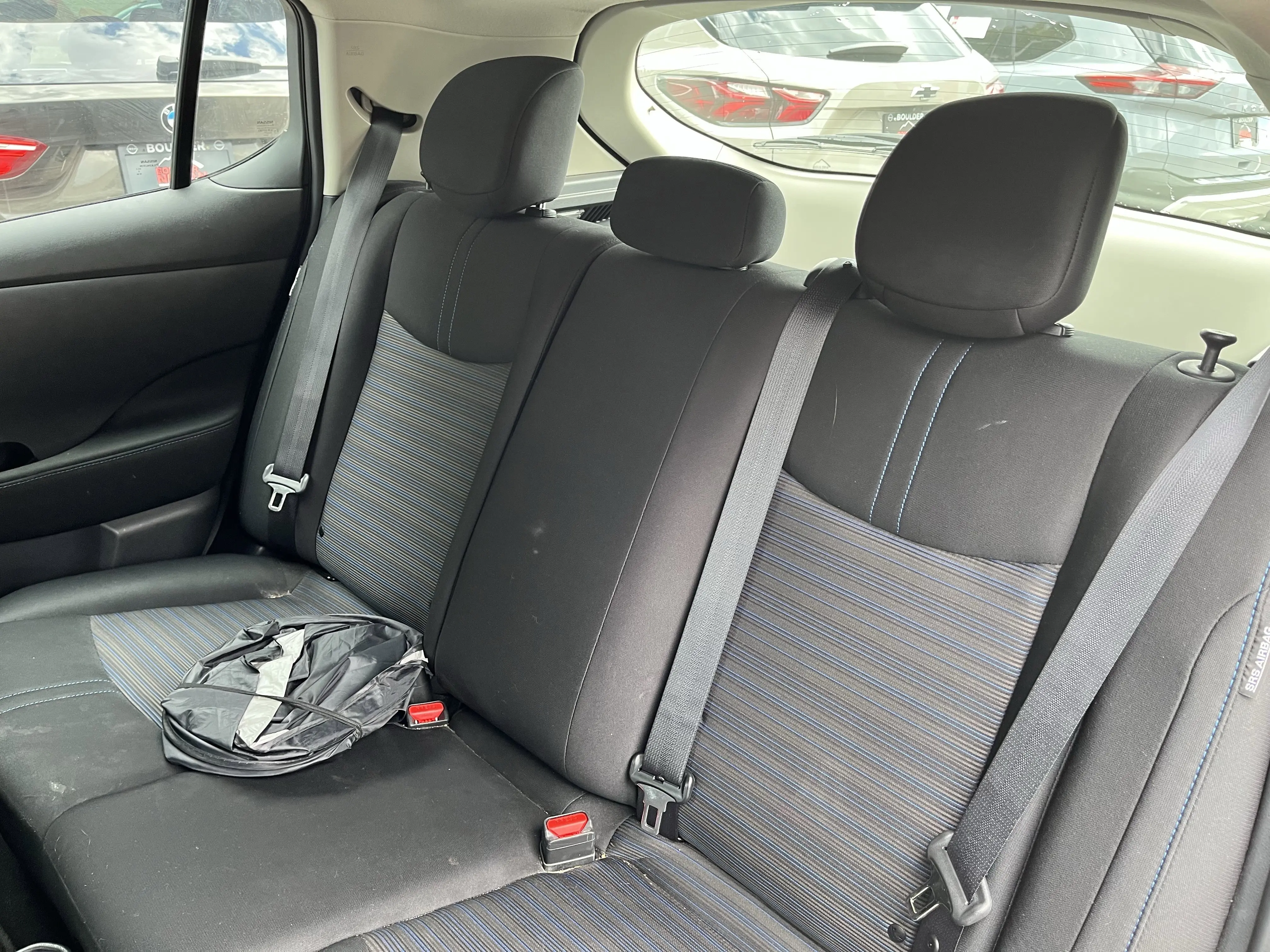 2024 Nissan Leaf SV photo 17