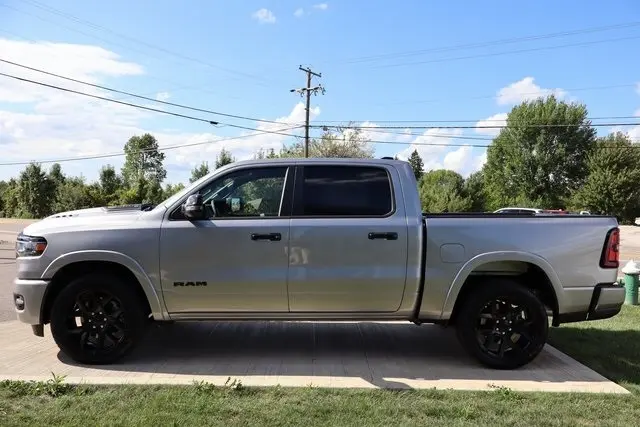 2026 Ram 1500 Laramie Night Edition photo 31
