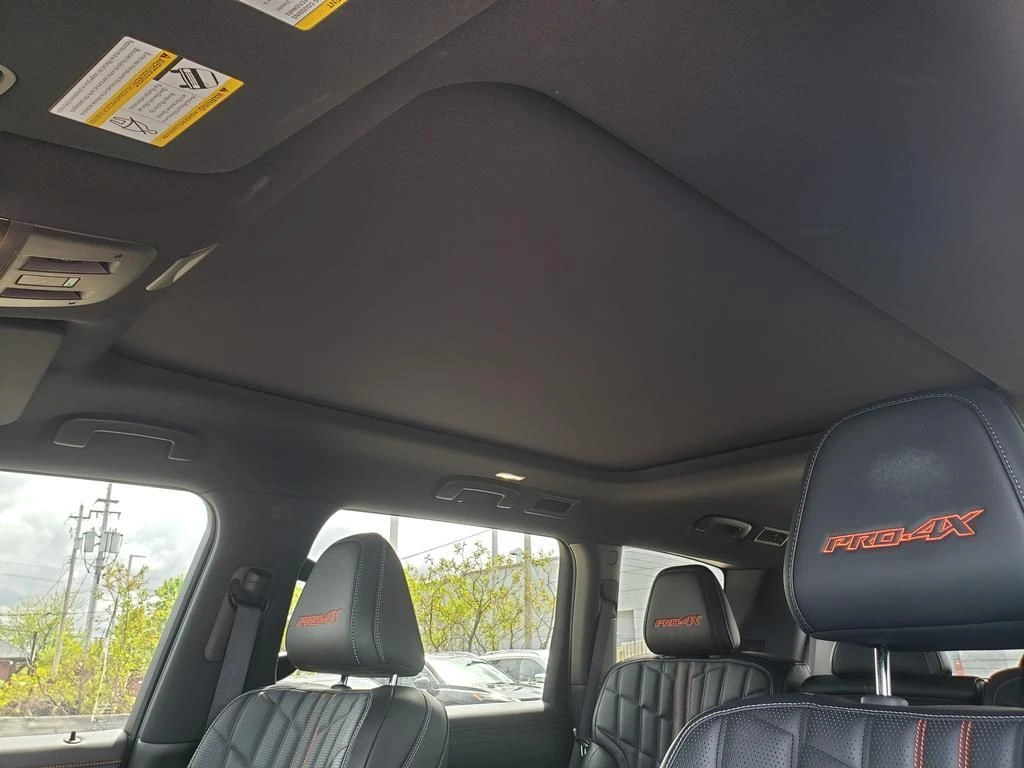 2025 Nissan Armada PRO-4X - Photo 26