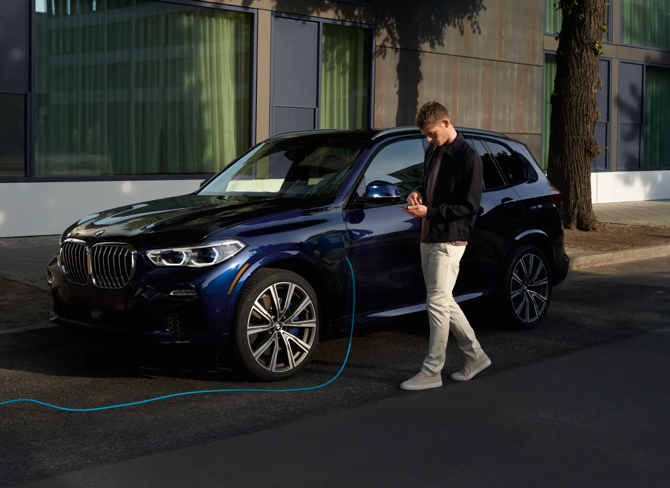 BMW electric vehicle charging