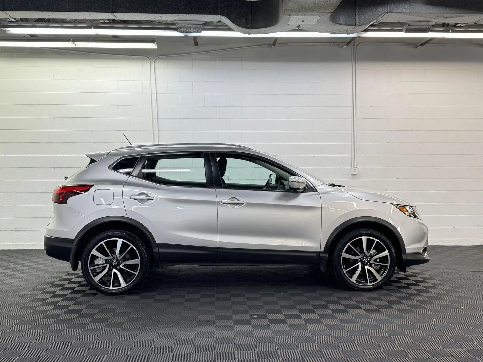 2017 Nissan Rogue Sport SL photo 4