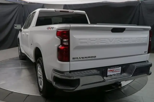 2021 Chevrolet Silverado 1500 LT1 photo 10