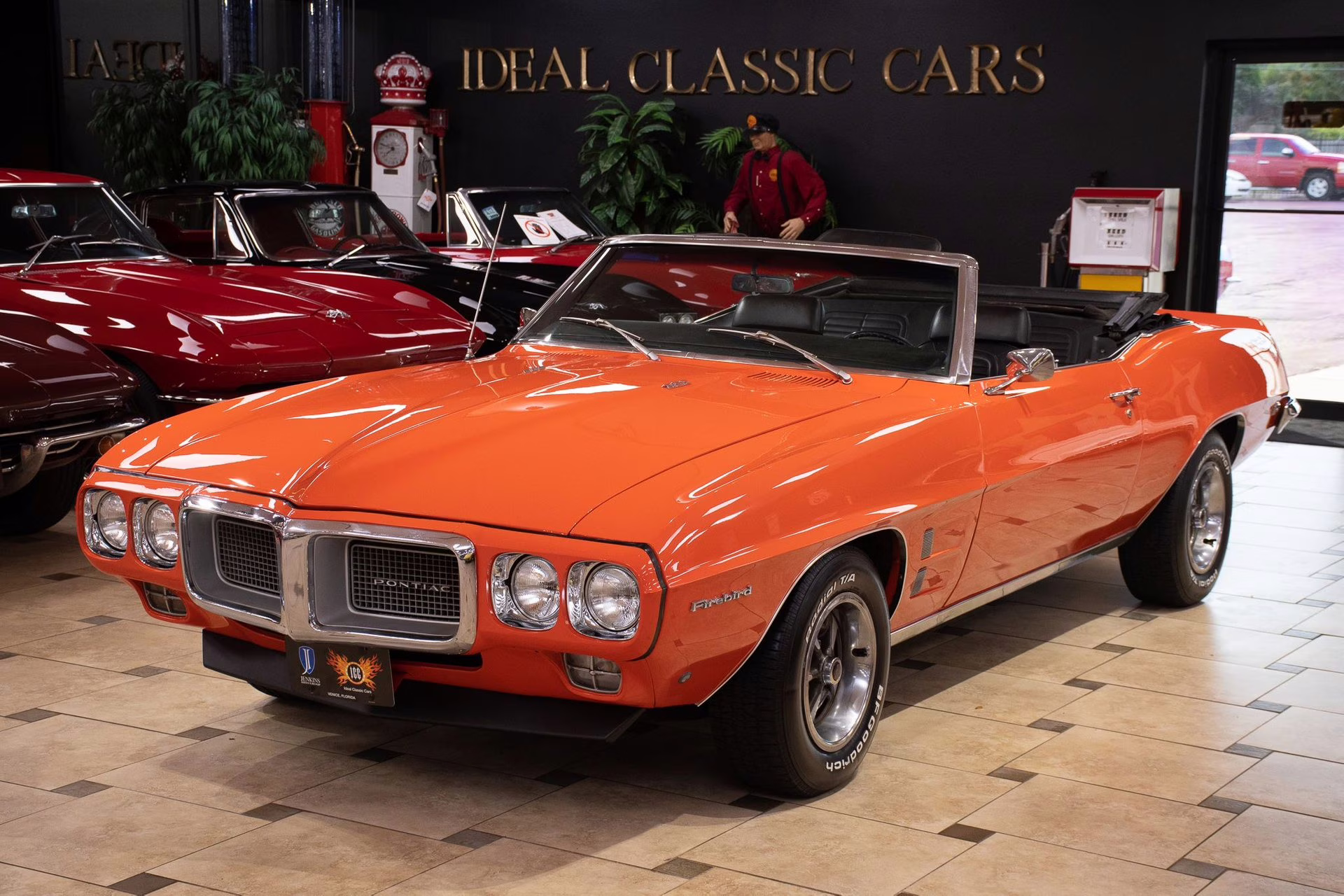 Classic Pontiac Firebirds Worldwide Shipping