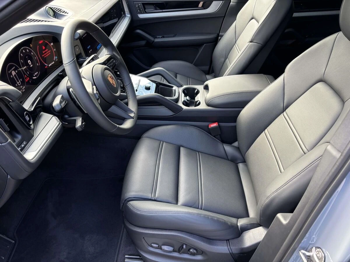 2026 Porsche Cayenne Coupe S - Photo 20