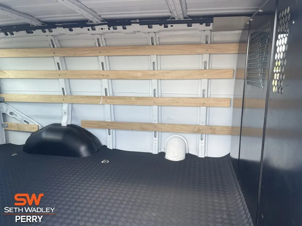 2024 Gmc Savana 2500 Cargo photo 20