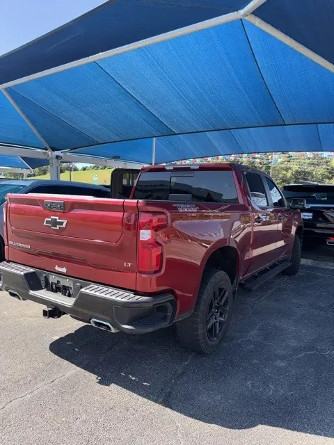 2021 Chevrolet Silverado 1500 LT Trail Boss photo 3