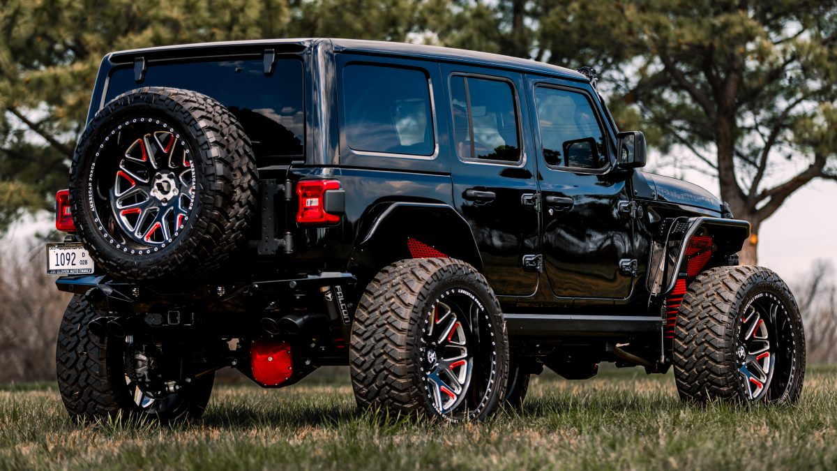 Custom 2024 Jeep Wrangler Rubicon 392 Exterior Passenger Side Rear Profile