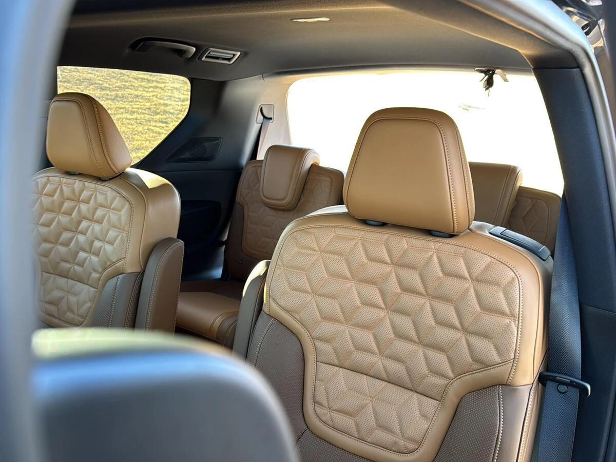 2026 Nissan Armada Platinum Reserve - Photo 28