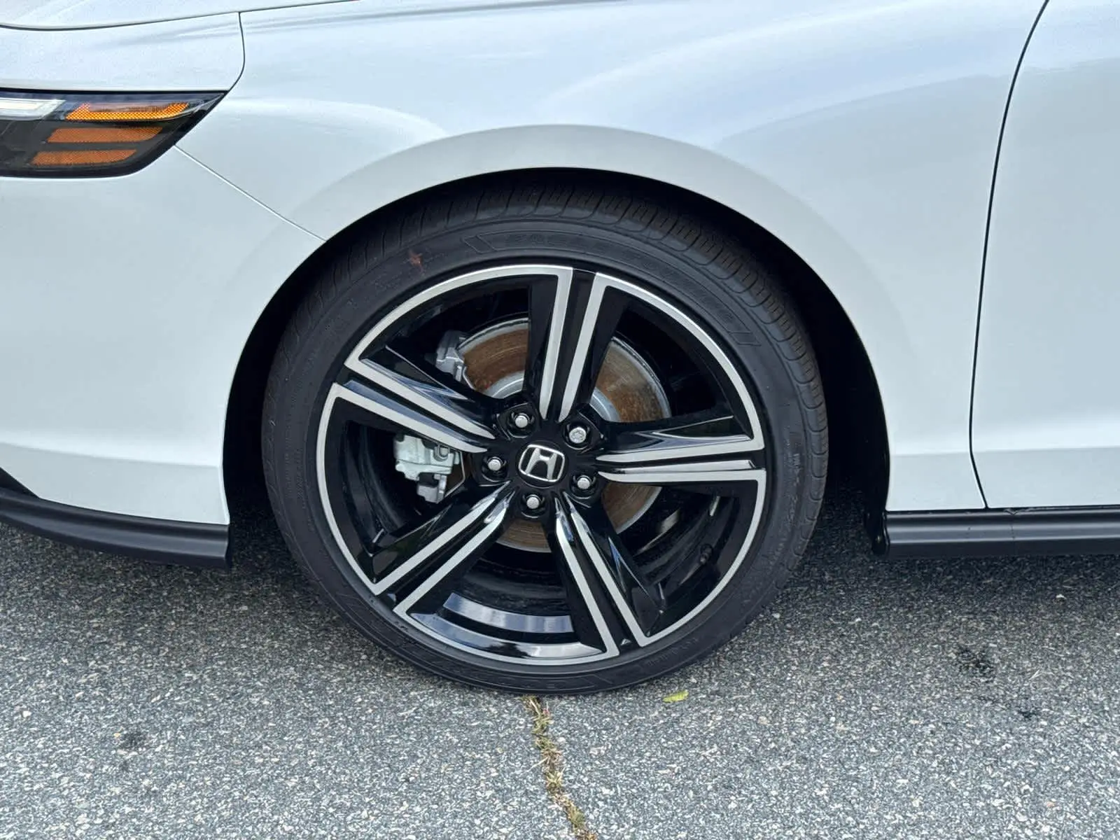 2025 Honda Accord Hybrid Sport photo 9