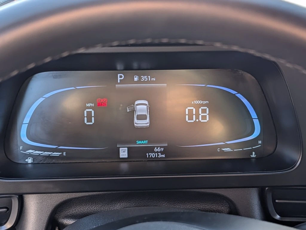 2025 Hyundai Elantra SEL - Photo 18