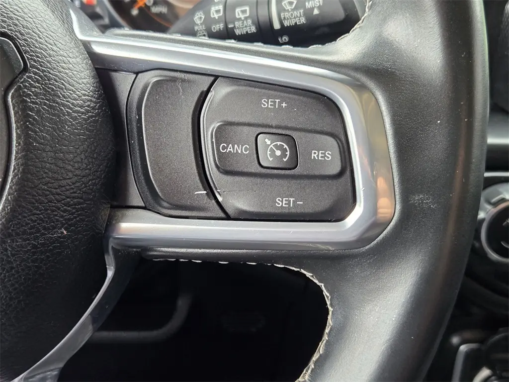 2022 Jeep Wrangler Unlimited Sahara photo 27