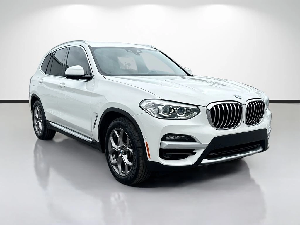 2021 BMW X3 sDrive30i's photo