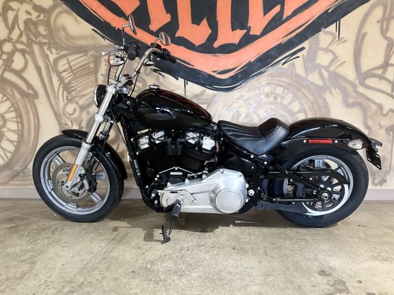 FXST 2022 Softail Standard®