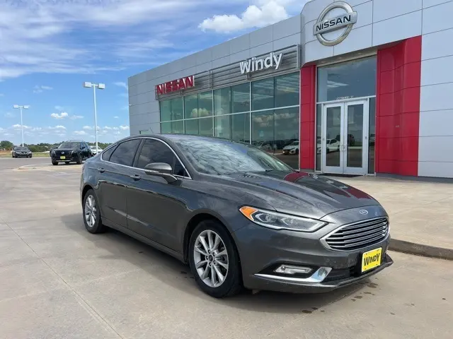 2017 Ford Fusion SE