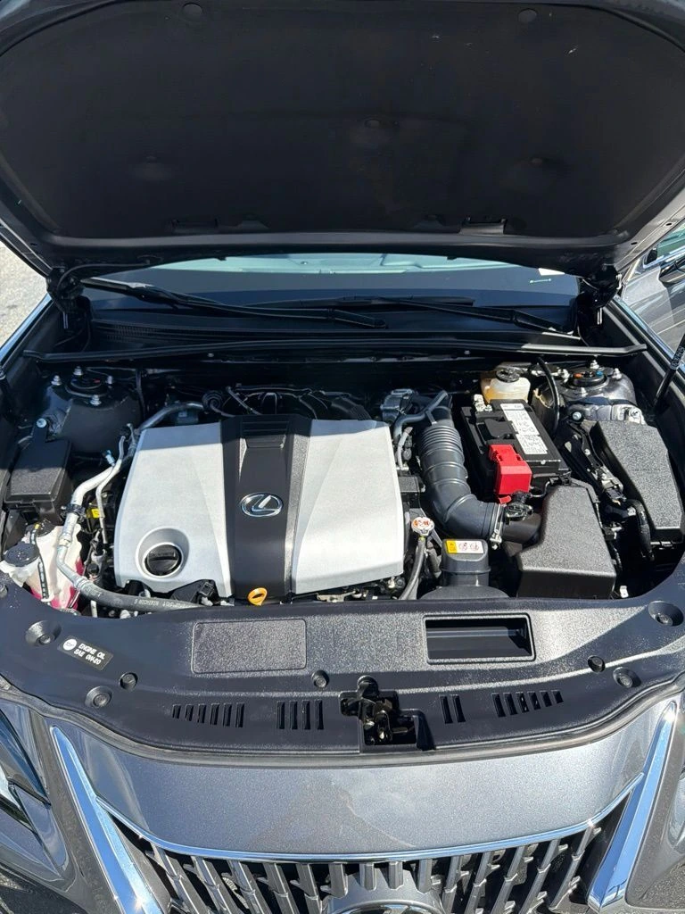 2025 Lexus ES 350 - Photo 24