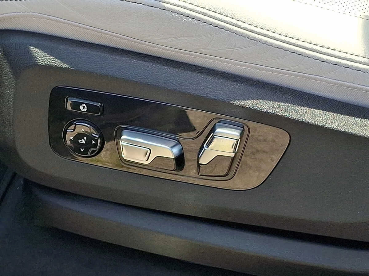 2024 BMW X7 40i - Photo 12