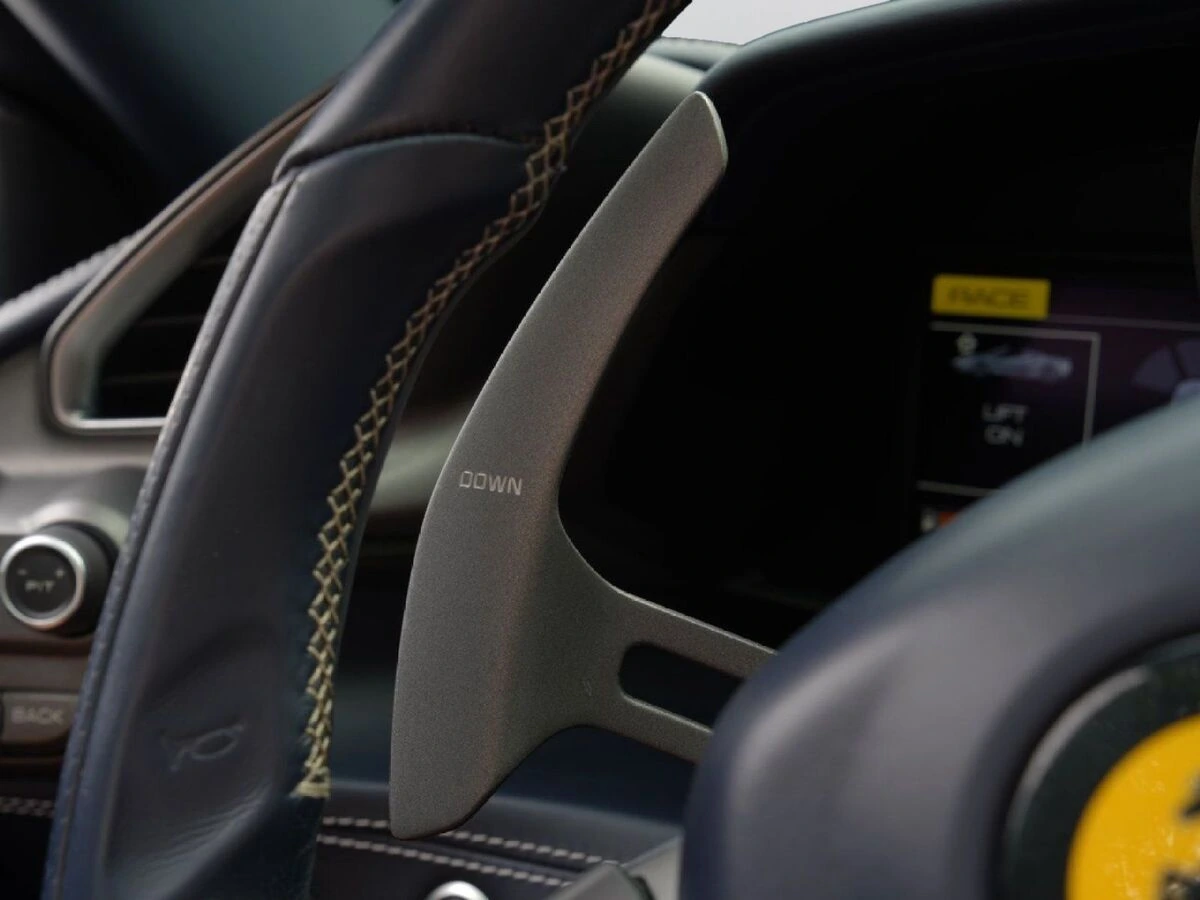2017 Ferrari 488 GTB Base - Photo 45