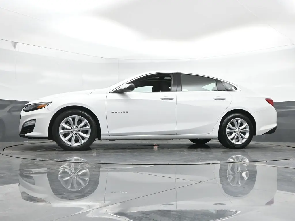 2024 Chevrolet Malibu 1LT photo 41