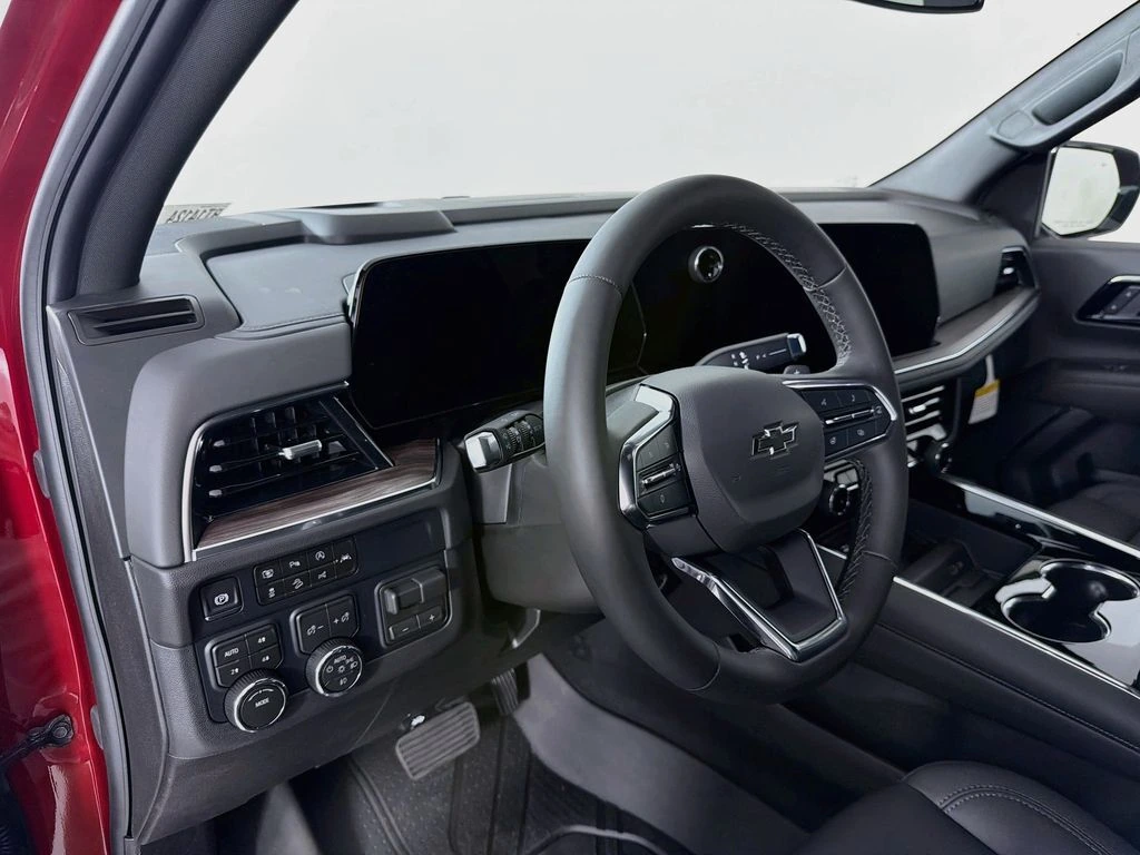 2026 Chevrolet Tahoe Z71 - Photo 9