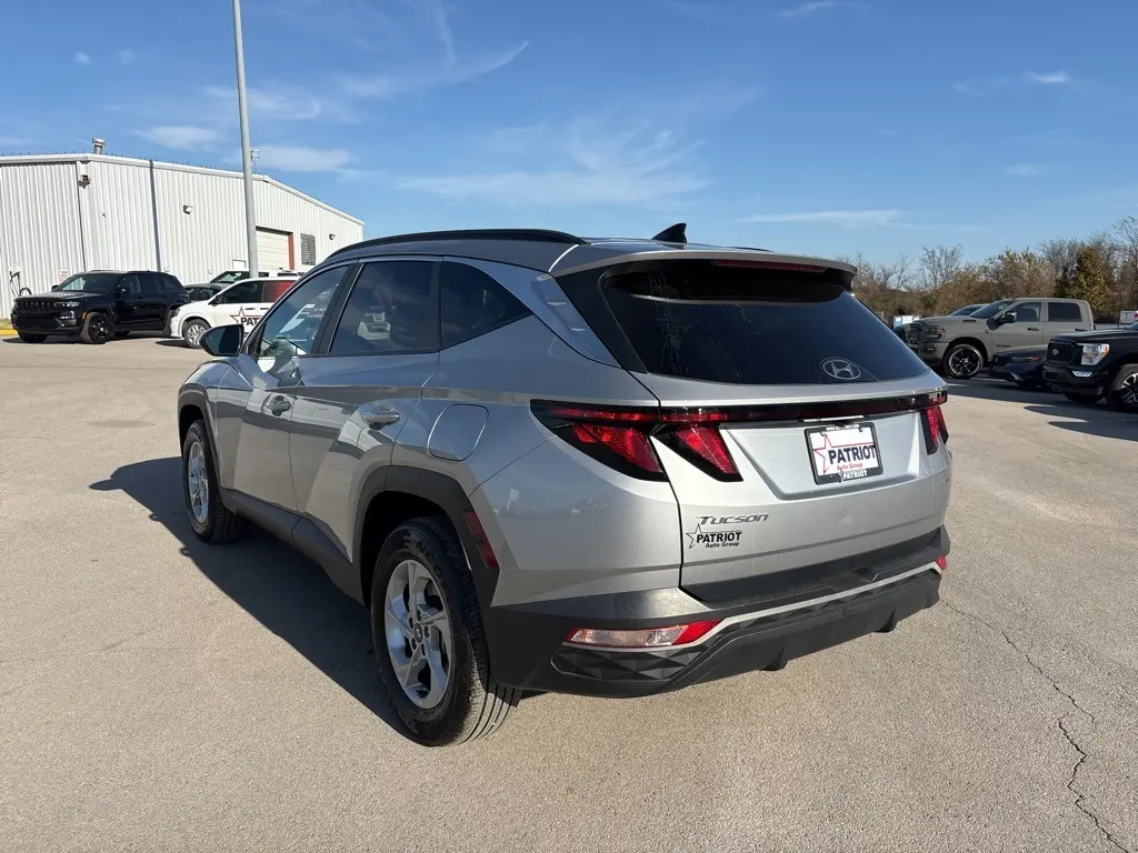2024 Hyundai Tucson SEL photo 3