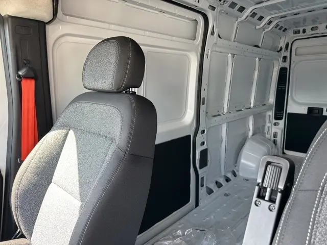 2025 Ram ProMaster 2500 photo 5