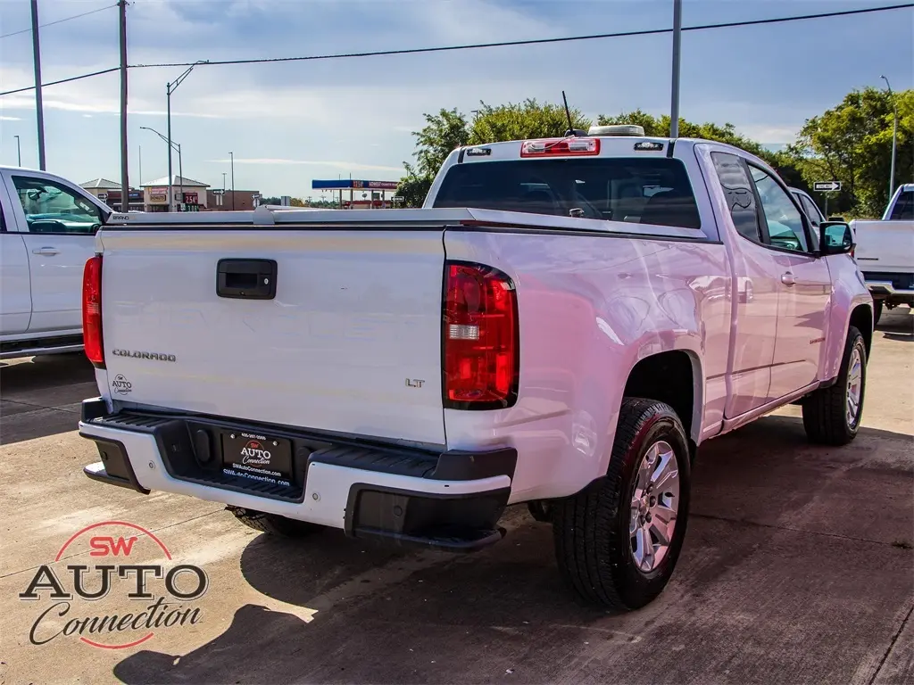 2022 Chevrolet Colorado LT photo 4