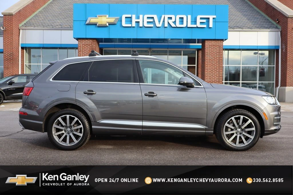 2018 Audi Q7 55 Premium Plus's photo