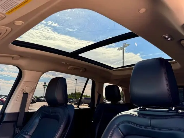 2022 Lincoln Aviator Reserve photo 17