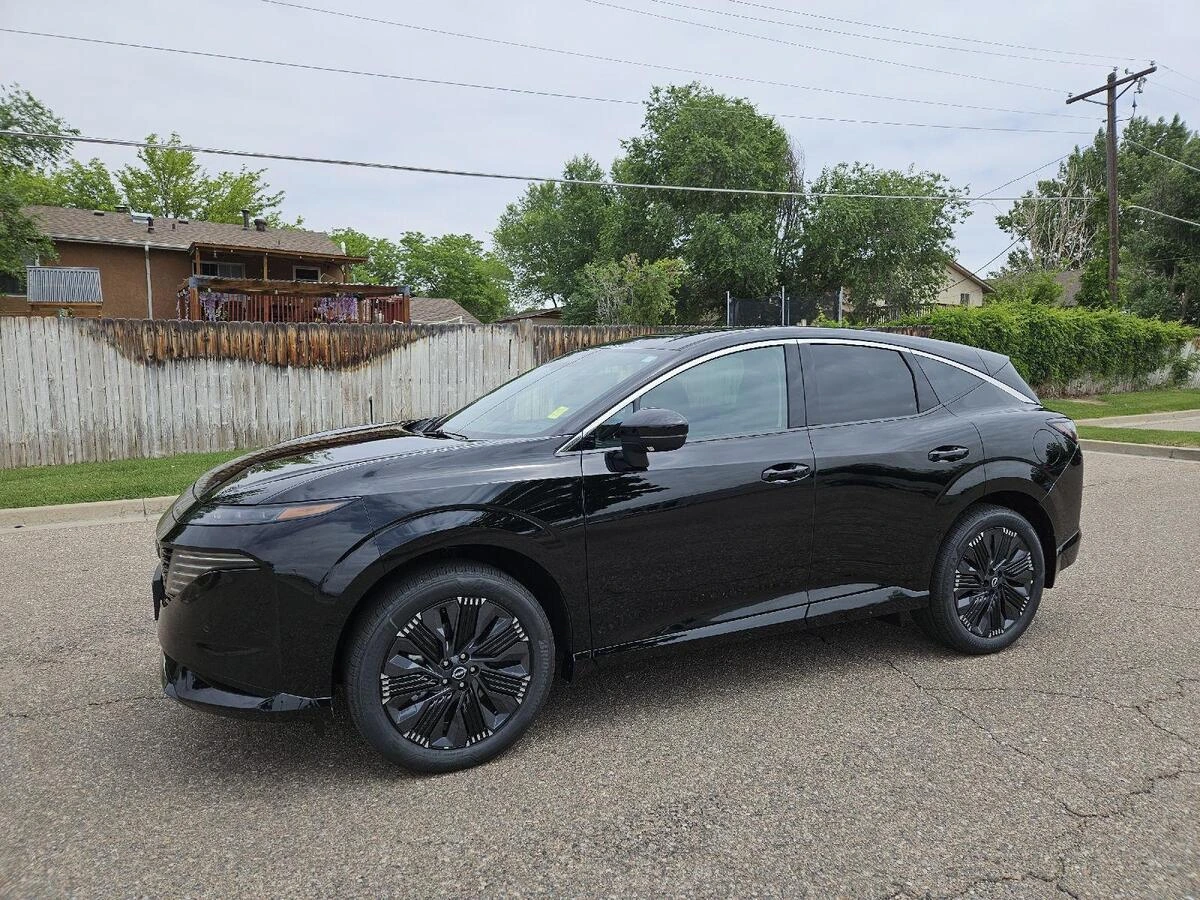 2026 Nissan Murano Platinum AWD's photo