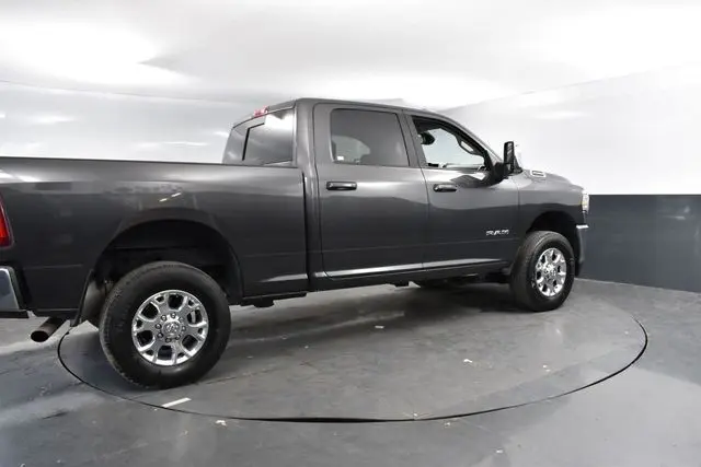 2024 Ram 2500 Laramie photo 7