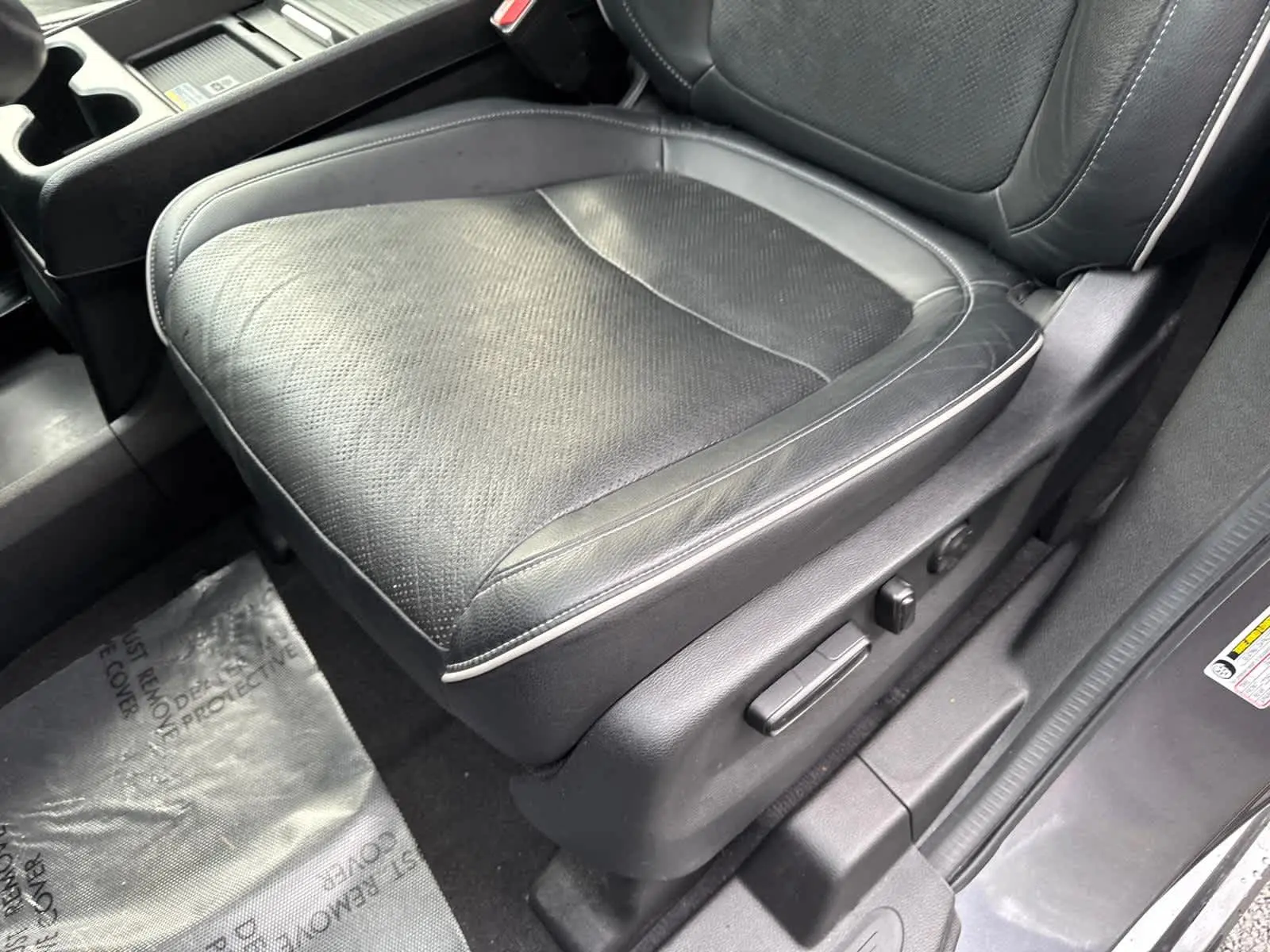 2023 Honda Odyssey Elite photo 16