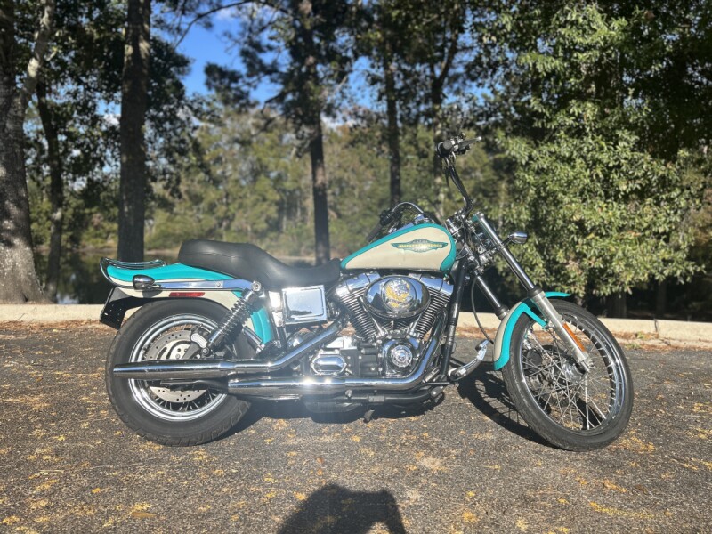 FXD 2005 Super Glide®